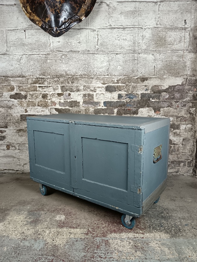 Campaign Military Chest Transporting Packing Case - 19th-Century (2 of 2) (11).jpg